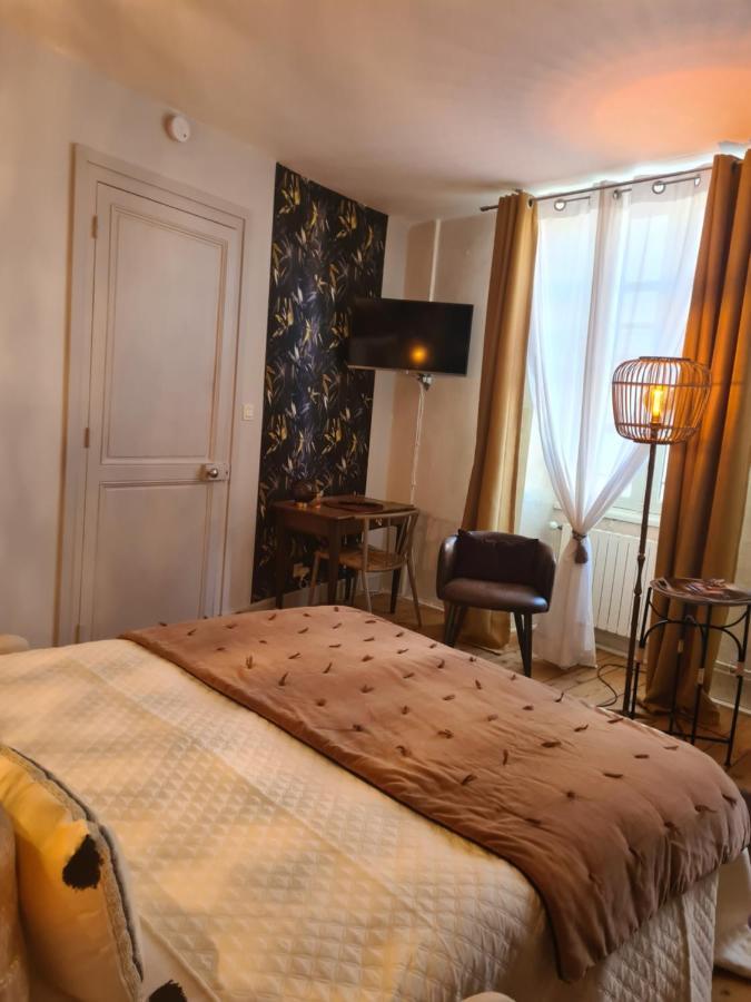 Gasthuis La Belle Amarre-bed And Breakfast-maison D'hotes La Rochelle (Charente-Maritime)