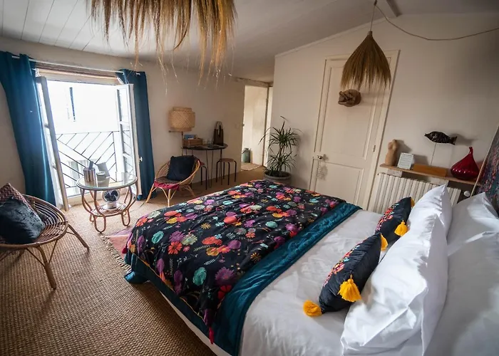 La Belle Amarre-Bed And Breakfast-Maison D\'Hotes
